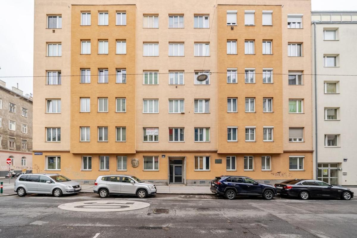 10 Minutes To City Centre And Next To Wien Hbf And Easy From Airport Екстериор снимка