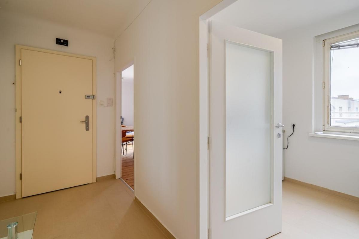 10 Minutes To City Centre And Next To Wien Hbf And Easy From Airport Екстериор снимка